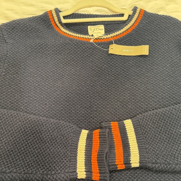 J.CREW NWT Navy Crewneck Sweater with Rust/Brown and Cream Trim Men’s Size L - Picture 4 of 8
